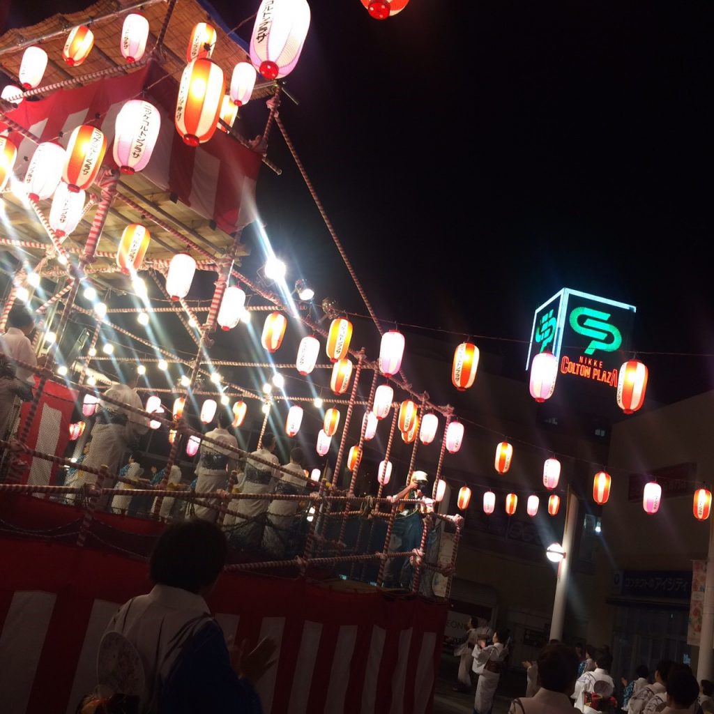 ニッケコルトンプラザでの盆踊り